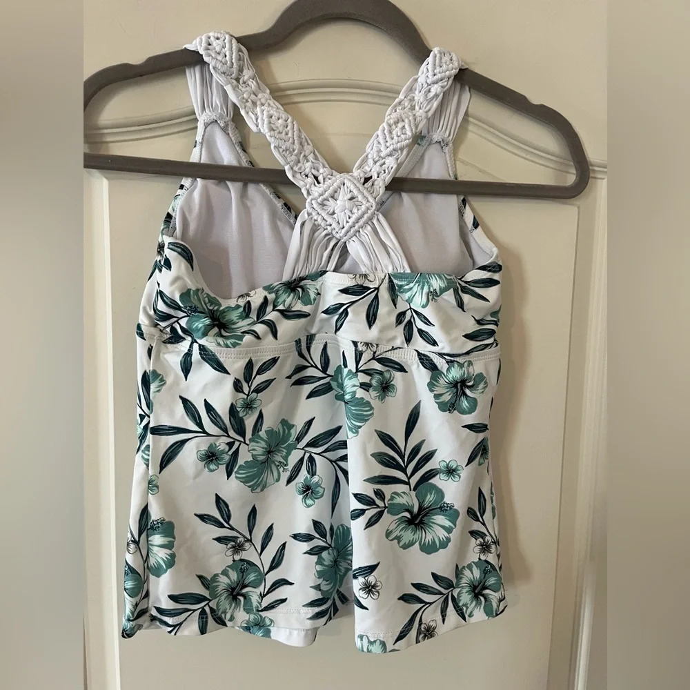 Ambrielle brand White & green Floral Tankini with knit braided straps size S - Picture 2 of 13